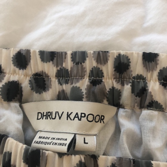 Lovely polka dot skirt. - Picture 5 of 7